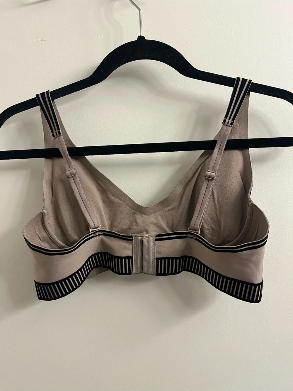 Alo Yoga Airlift Line Up Matching Set Sports Bra + Leggings
